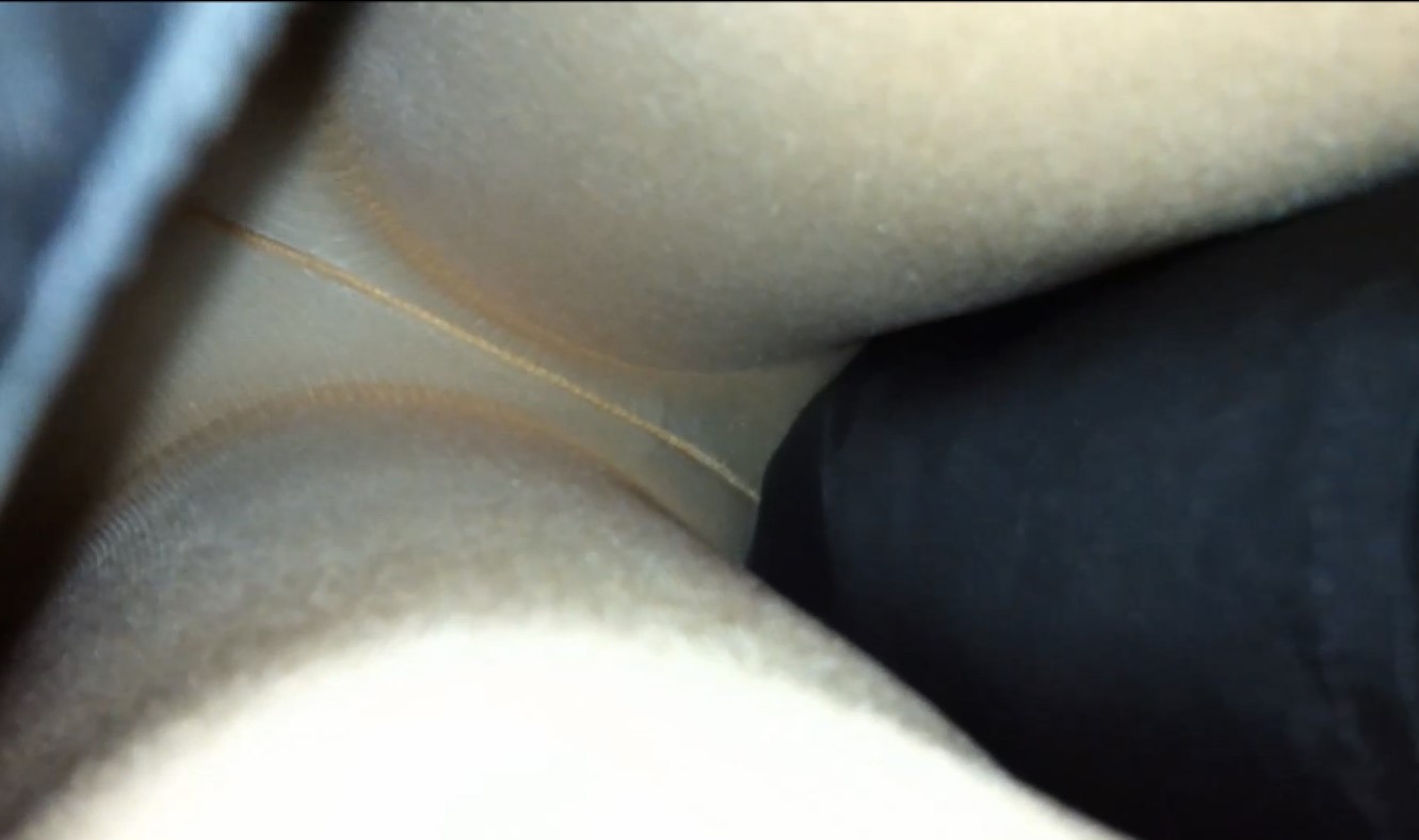 就活JD リクスー娘達のパンティVol.19 就職活動リクルートスーツ ストッキング越しパンチラ 逆さ盗撮 就活を頑張っている女子大生のパンツ おでこ出し 就活メイク 顔つきパンチラ