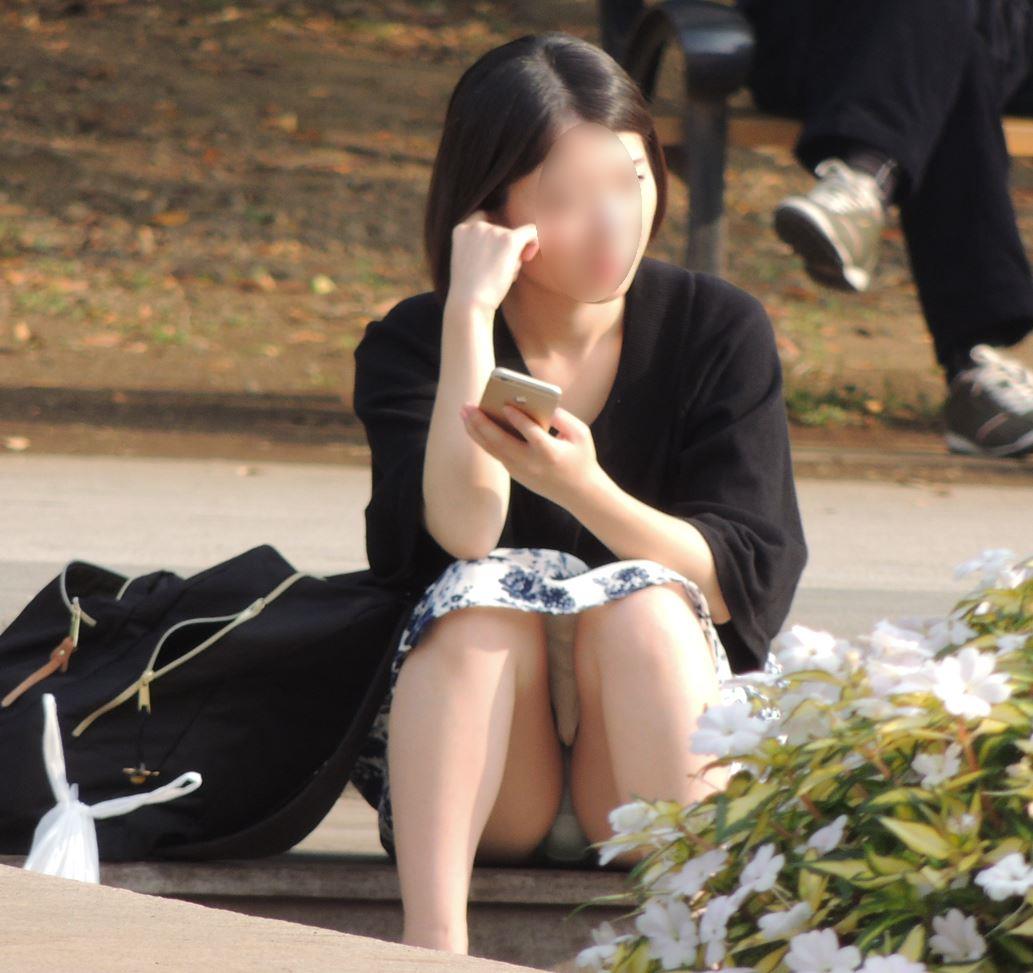 【再販】お座りお姉さん発見！！（ＦＨＤ）大変です！！パンツが見えてますよ２３ ＹＵＫＩ　公園パンチラ　パンスト越しパンチラ　座りパンチラ