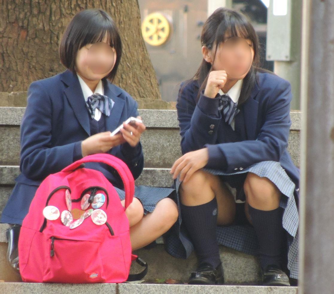 【再販】お座りお姉さん発見！！（ＦＨＤ）大変です！！パンツが見えてますよ２３ ＹＵＫＩ　公園パンチラ　パンスト越しパンチラ　座りパンチラ