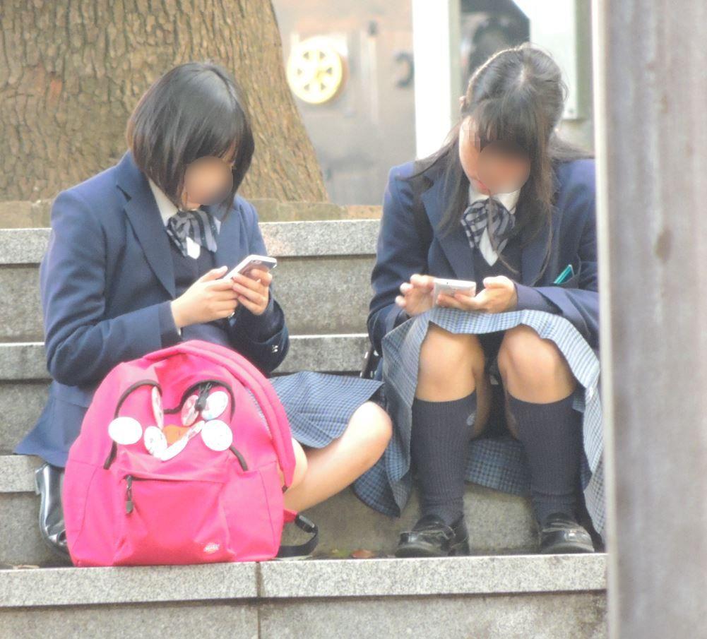 【再販】お座りお姉さん発見！！（ＦＨＤ）大変です！！パンツが見えてますよ２３ ＹＵＫＩ　公園パンチラ　パンスト越しパンチラ　座りパンチラ